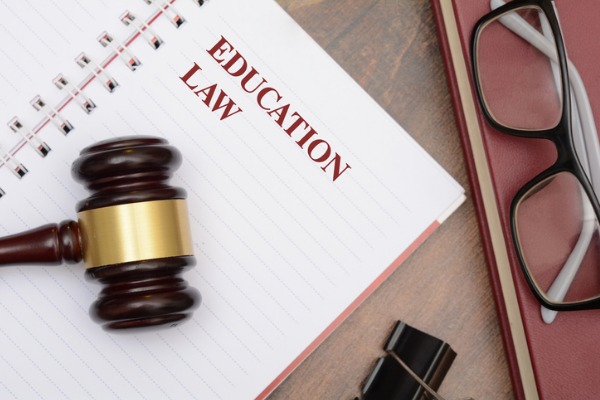Important of Law Education in Pakistan